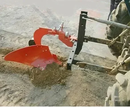 Tractor pequeño para granja agrícola, arado de una sola hilera, montado, dos funciones