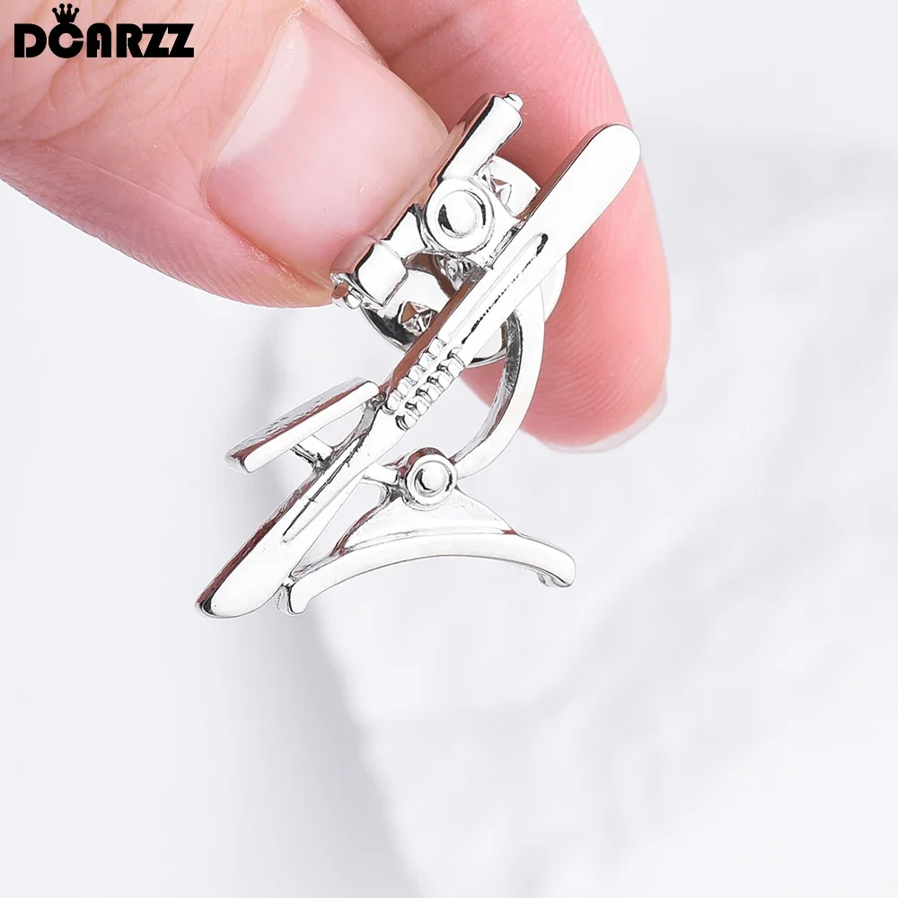 DCARZZ Microscope and Scalpel Brooch Creative Medical Science Lab Pin for Surgeon Scientist Lapel Badges Gifts