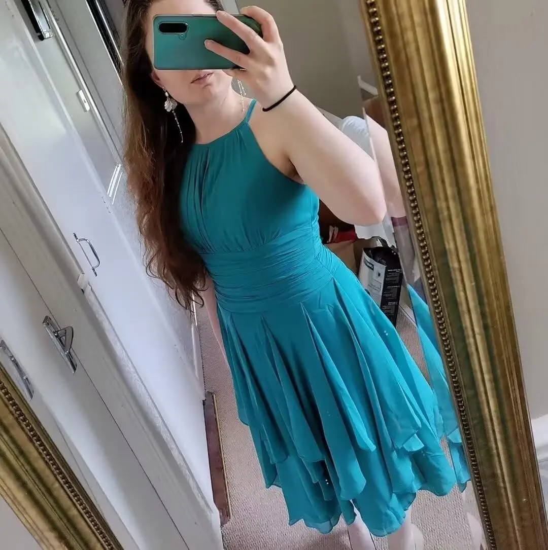 Chiffon Short Bridesmaid Dresses for Women Halter Cocktail Dresses Ruffle Formal Wedding Guest Dress with Pockets Prom Dresses