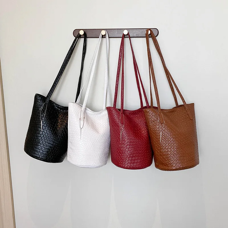 New Women's Handheld Commuter Bag Fashion High Quality Women's Shoulder Bag Premium Large Capacity Girls' Bucket Shopping Bag