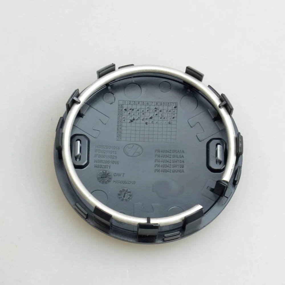OEMブラックホイールセンター蓋 40342 おすすめレビュー｜Nissan車専用の実用性と装着感を徹底検証