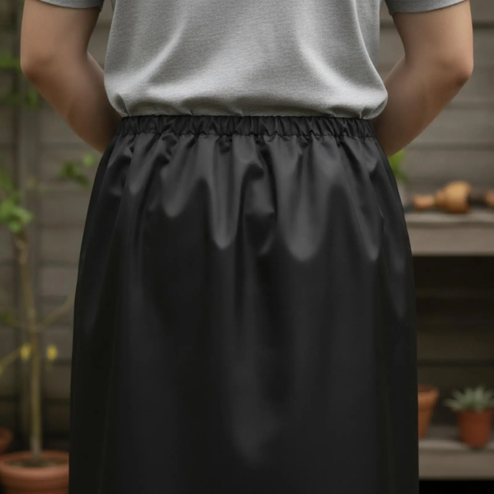 Half Apron Waterproof Oxford Cloth with Elastic Waist for Cleaning Painting and Kitchen Work Use