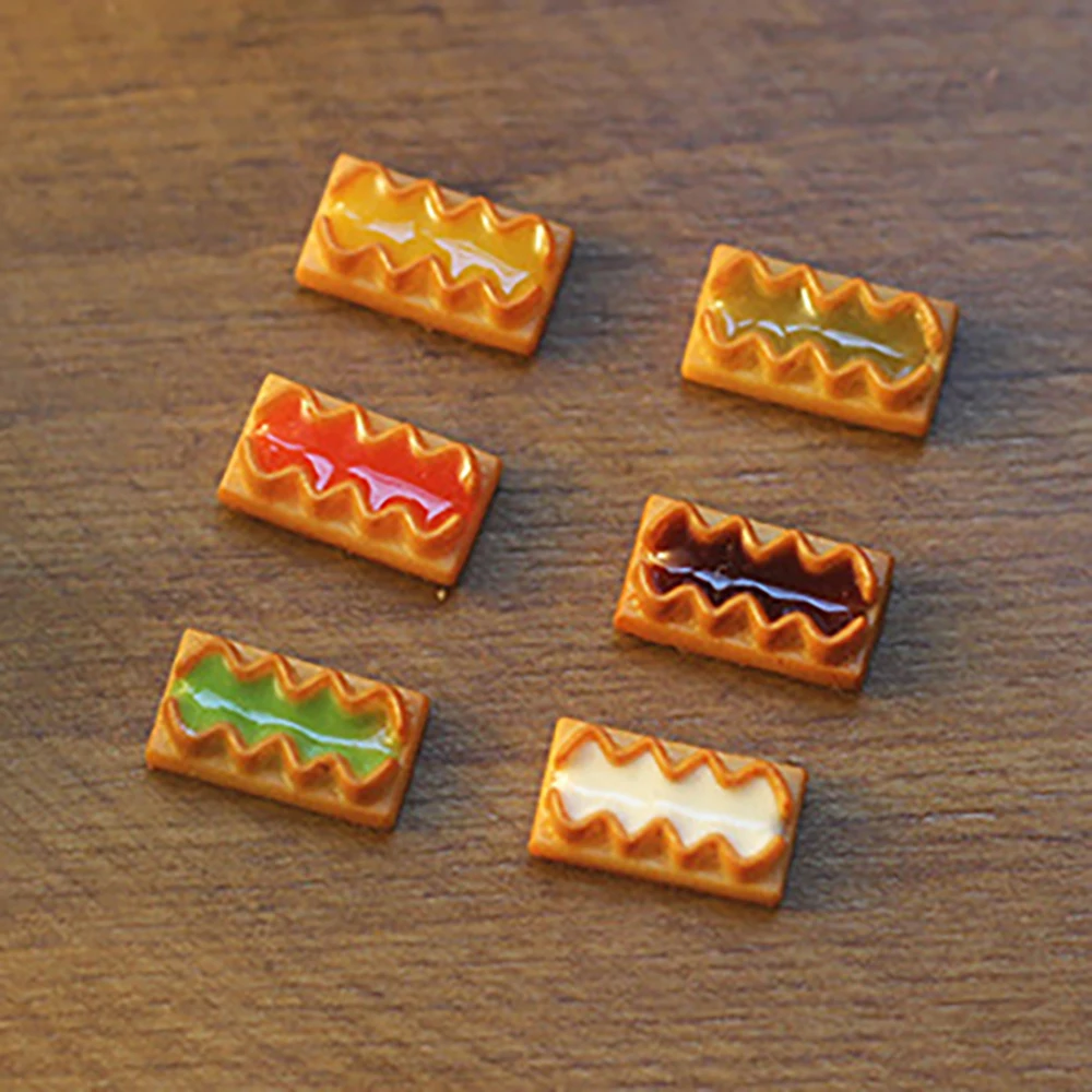 6Pcs 1/12 Dollhouse Accessories Miniatures Jam Biscuits Mini Dessert Food Model Toy for Doll House Decoration OB11 bjd