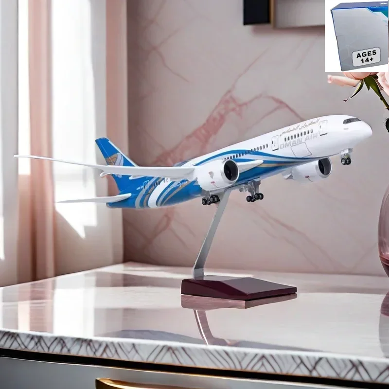 

1/130 Scale 47CM Airplane 787 B787 Aircraft Oman Air Airline W Light and Wheel Diecast Plastic Resin Plane Model Toy