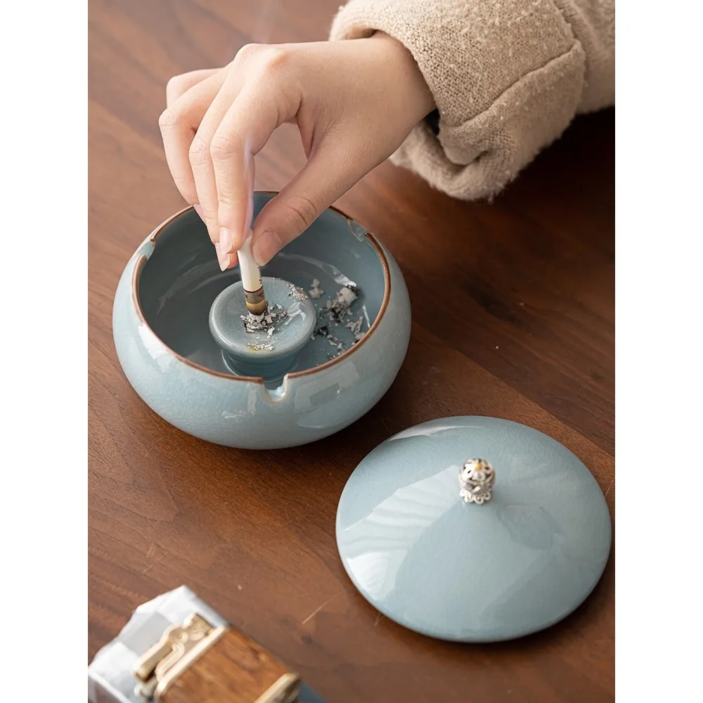 Large Ceramic Ashtray with Lid for Home Living Room Office Anti-Dust Luxury Creative Tea Table Decoration view 2