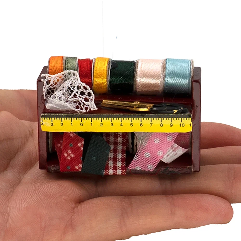 1/12 Dollhouse Miniature Accessories Mini Tailoring tools Model Simulation Scissors Ruler Cloth for Doll House Decoration ob11