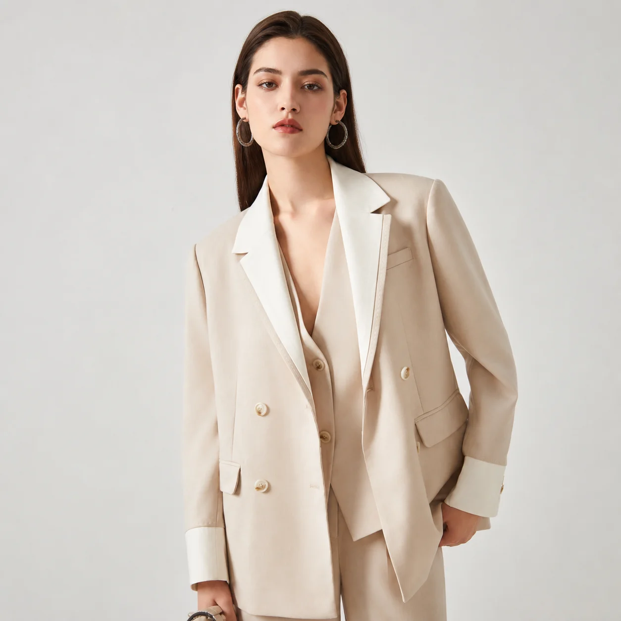K2547W Designer Style Women’s Wool Blazer Dual-Tone Splicing Lapel Jacket Premium Wool Blend Coat