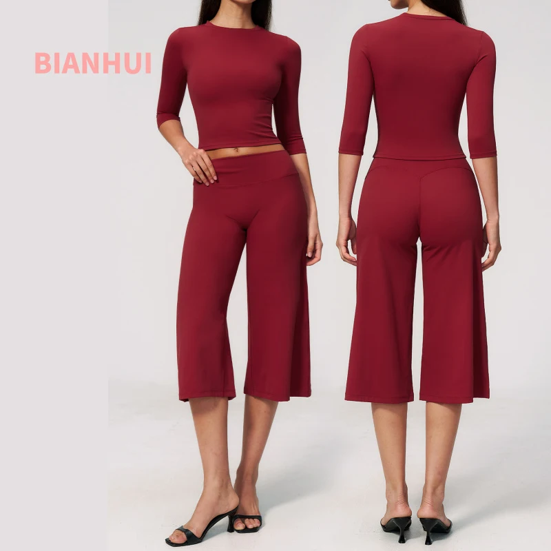 2 Pieces Women Tracksuit Workout Set Capri Pants Set Half Sleeve Outfits Athletic Wear Casual Outdoor Fitness Sports Yoga Sets