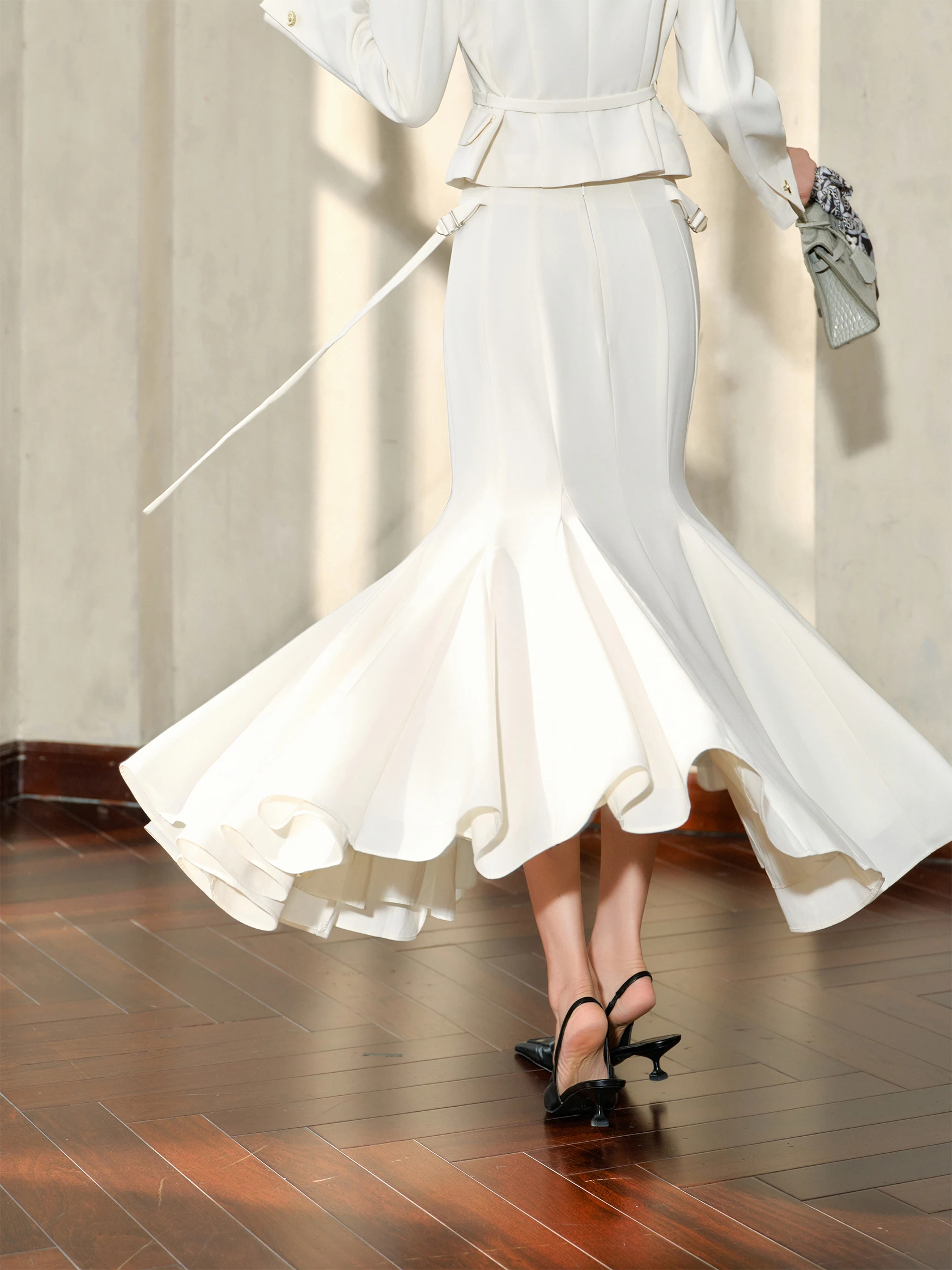 

Элегантная белая юбка-миди с эффектом «рыбий хвост», облегающая, модный дизайн, для офиса, женская, из полиэстера, с плиссировкой