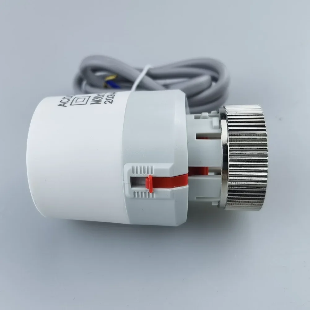 Electric Thermal Actuator 230V Normally Closed M30x1.5 For Underfloor Heating Water Flow Control Valve For Test Measurement Tool