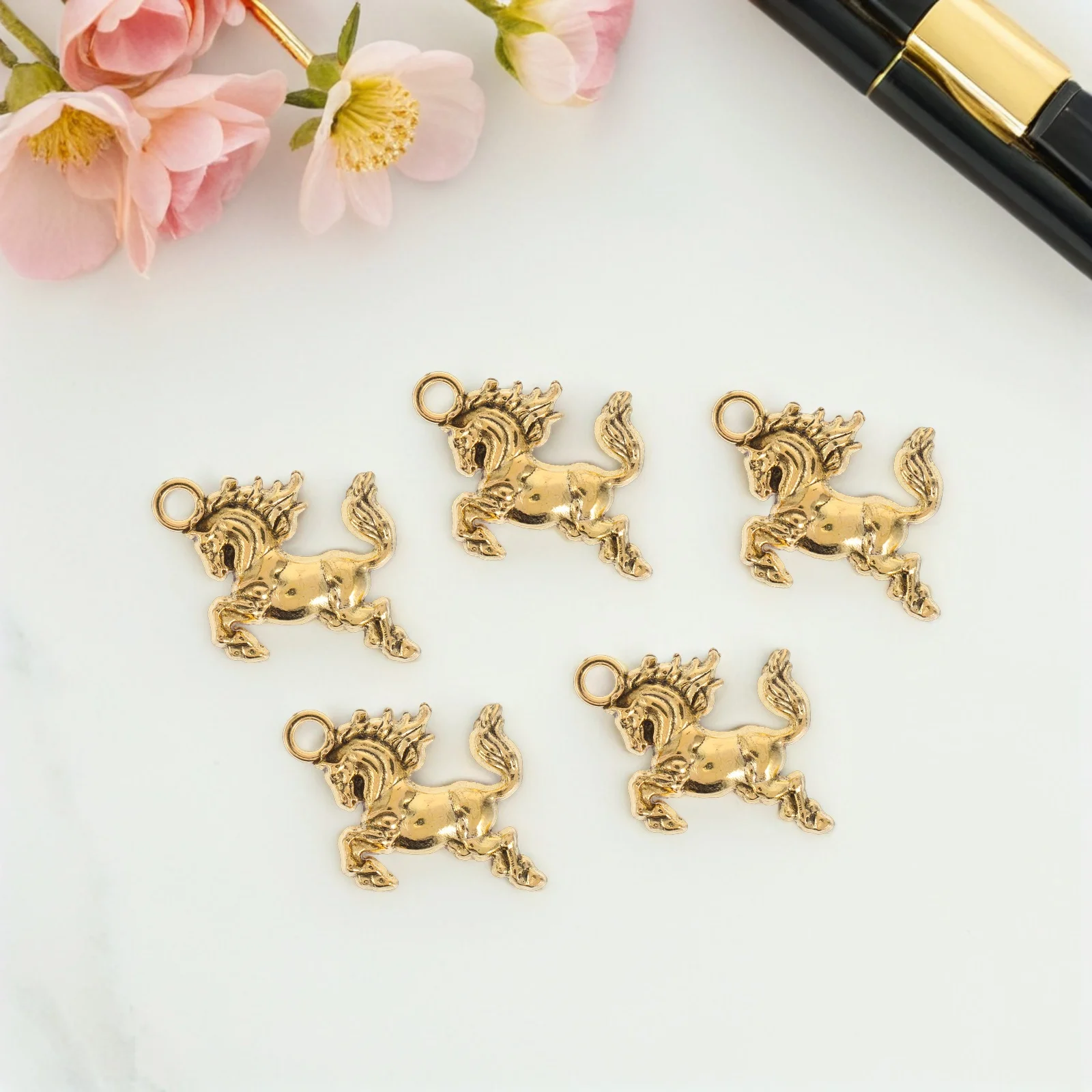 

60 Pcs DIY Jewelry Charms Set Year of the Horse Bag Pendant Small Hose Ornament for Crafting Handbag Keychain Accessory