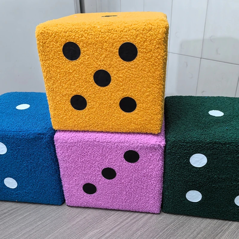 Customizable in Multiple Colors Dice Stool Shoes Stool Home Decoration Creative Stool Children's Minimalist Style Stool