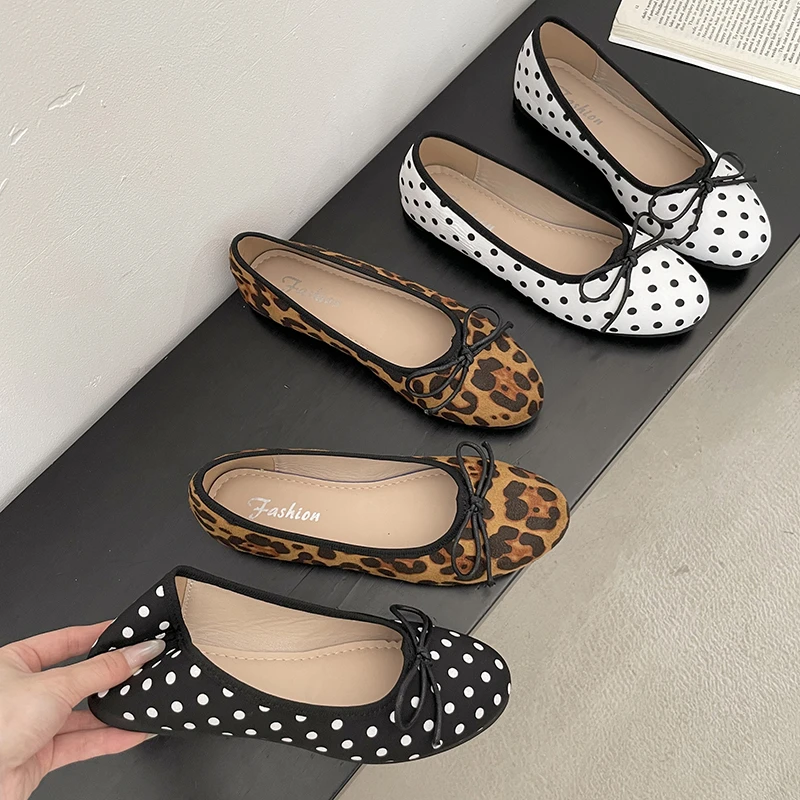 

Женские туфли-балетки с бантом-бабочкой, на мягкой подошве, элегантные, весенние, новые, с круглым носком, неглубокие, без застежек, повседневные, для женщин