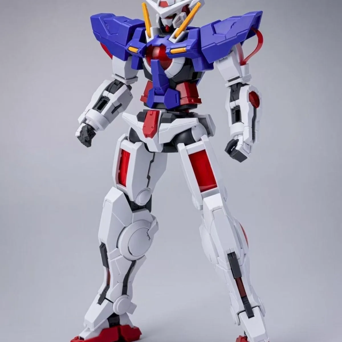 GBC Modello Exia HG 1/144 GN-001 Kit modello di assemblaggio Giocattoli Action Figure Kit modello in plastica Giocattolo da collezione Robot in plastica Regalo per hobby