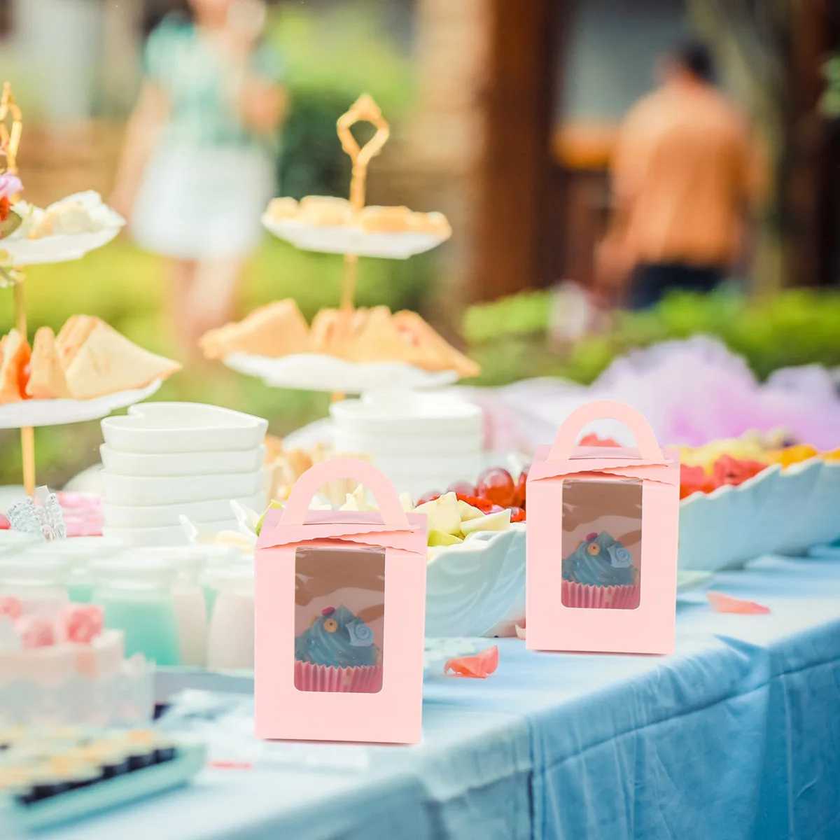 

50 Pcs Square Paper Cupcake Box Baking Containers Pastry Case Muffin Holder Pink Food Grade Environmental Protection Hygiene