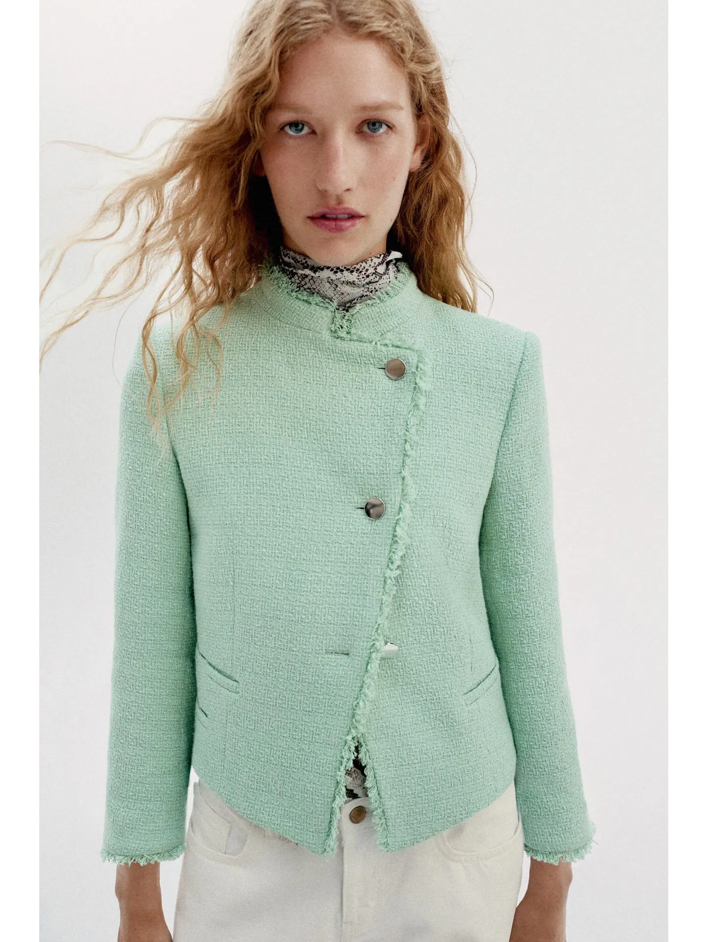 Fall New Women's Long Sleeve Stand Collar Frayed Layer Double Lapel Button Suit Jacket French Style Standard Fit Short Length
