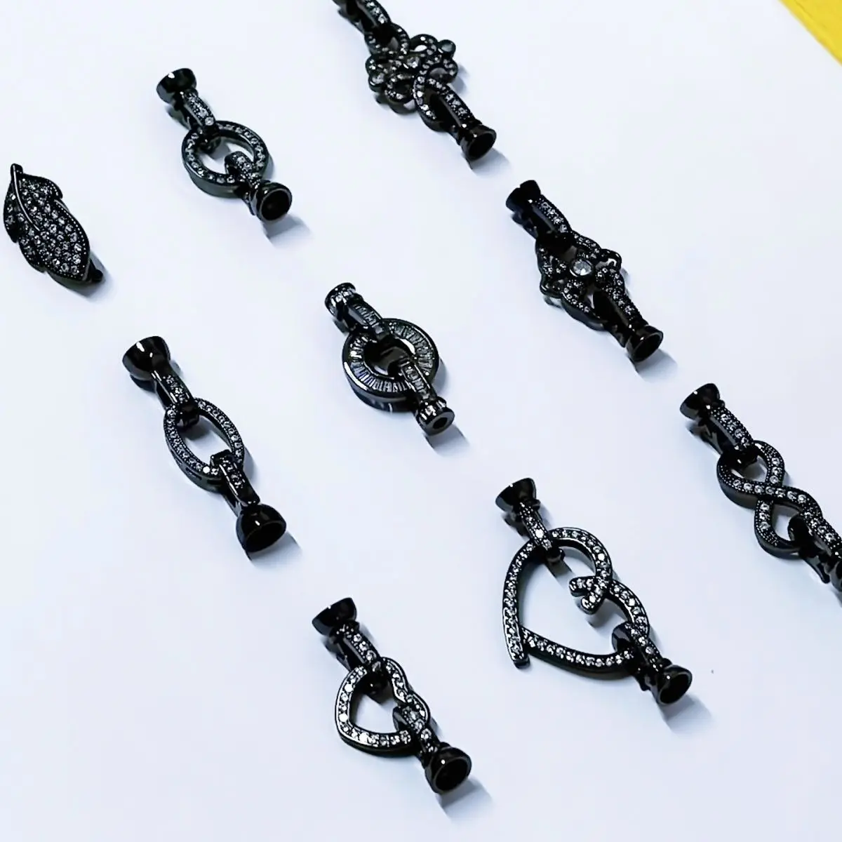 Black DIY Jewelry Connection Buckle Accessorie Copper Inlaid Zirconium Women's Pearl Necklace Bracelet Sweater Chain Tail Button