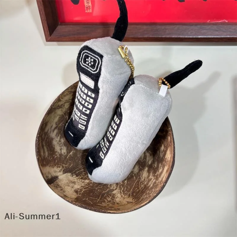 Simpatico telefono cellulare di simulazione creativa bambola di peluche giocattolo portachiavi ciondolo ragazza ragazzo zaino borsa con ciondolo ornamenti regali di compleanno divertenti