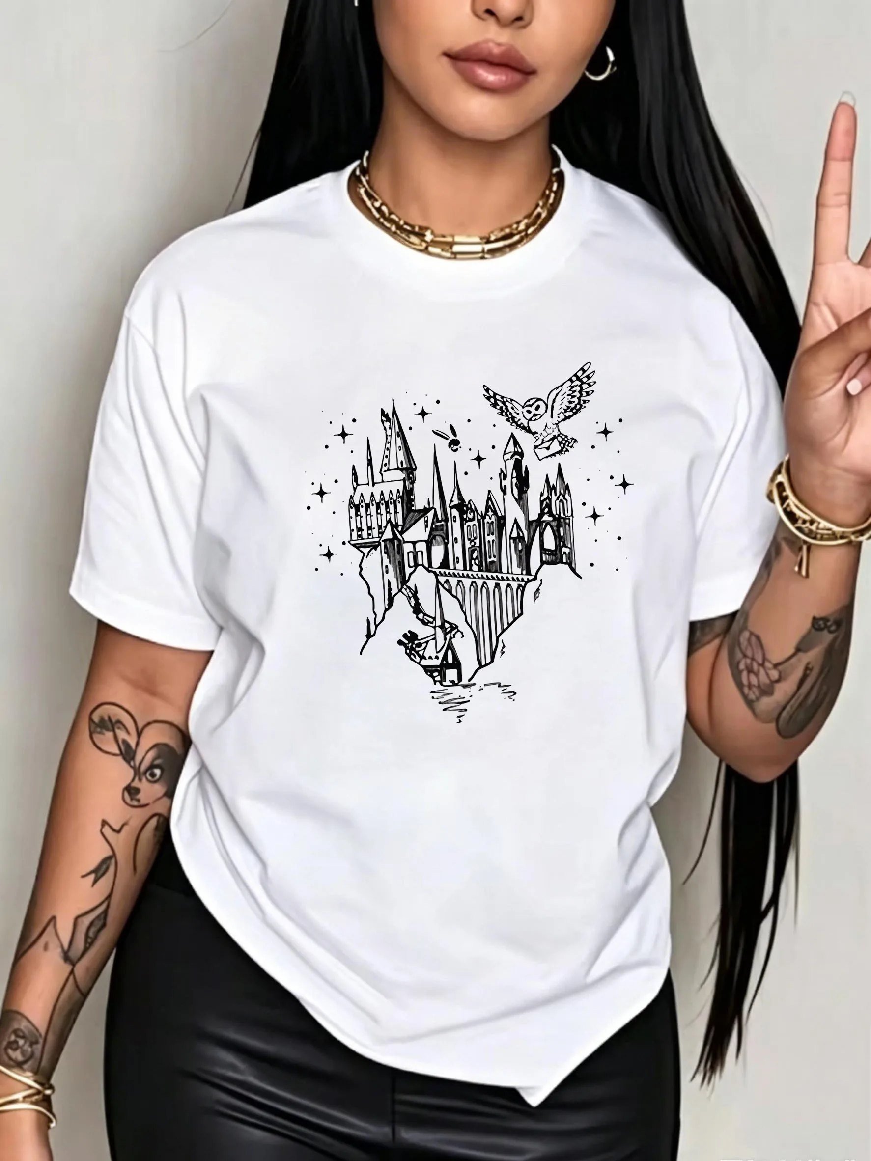 T-shirts Wizard Castle, T-shirt Believe in Magic, T-shirt école magique, T-shirts à manches courtes pour femmes, T-shirt école de sorciers, Bookish