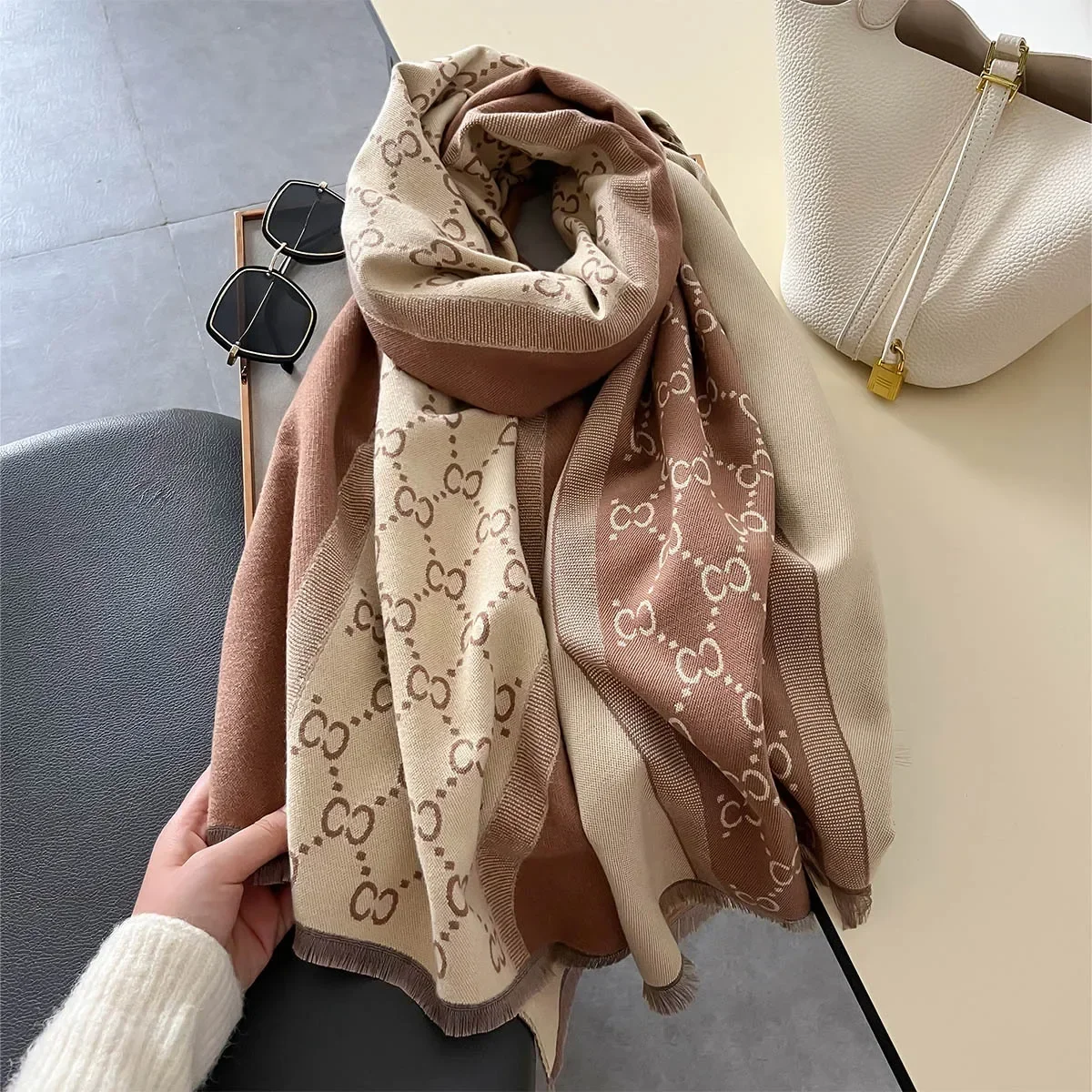 2024 New Winter Women\'s Scarf Luxury Design Double sided Cashmere Feel Scarf Warm Scarf Shawl