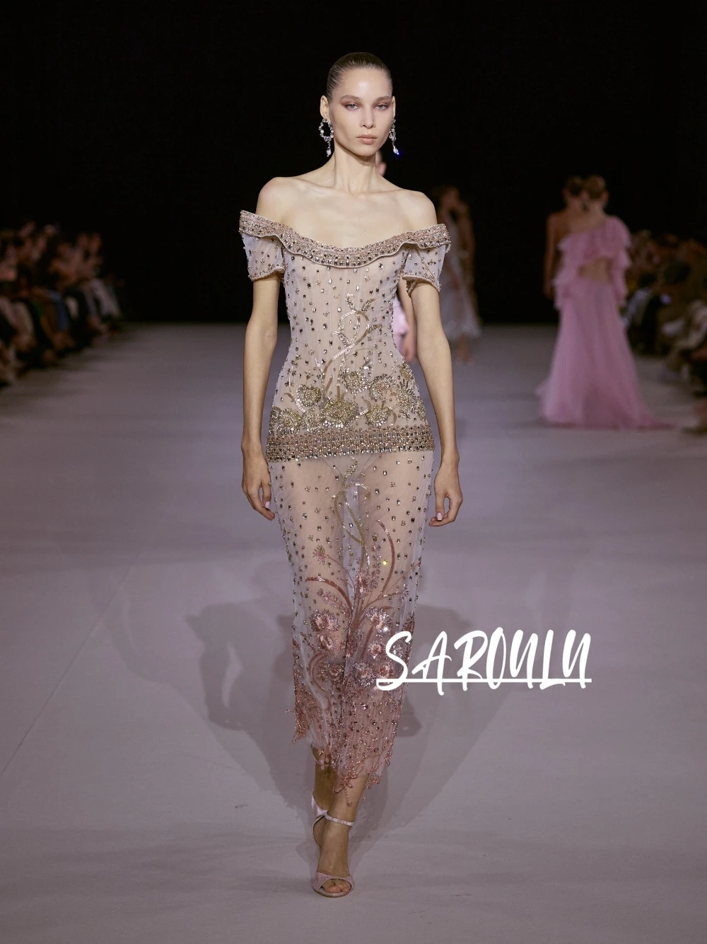 Heavy Beaded Rhinestone Off Shoulder Evening Dress Sheer Floral Embroidered Luxury Prom Gown Customized Illusion Banquet Wear