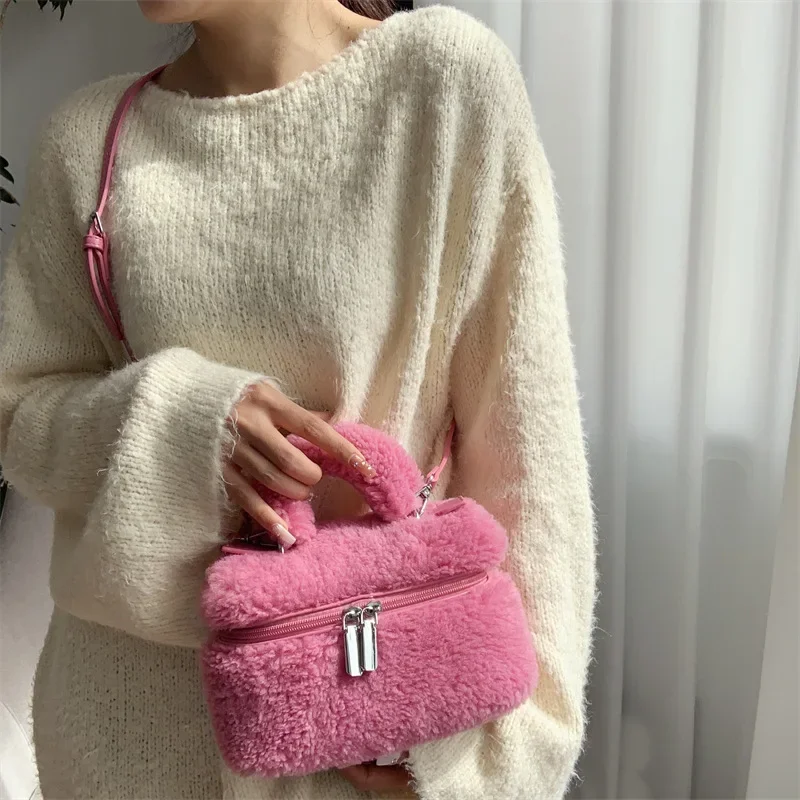 Winter Women\'s Artificial Lamb Wool Double Zipper Box Bag Design Fluffy Faux Fur Crossbody Bag Female Phone Pouch Purse Handbags