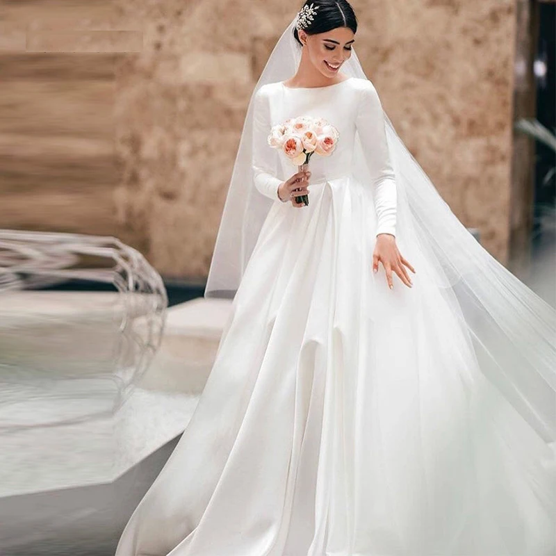 Abiti da sposa personalizzati Abito da sposa semplice vintage in raso bianco maniche lunghe Abito da sposa principessa Abito da sposa personalizzato