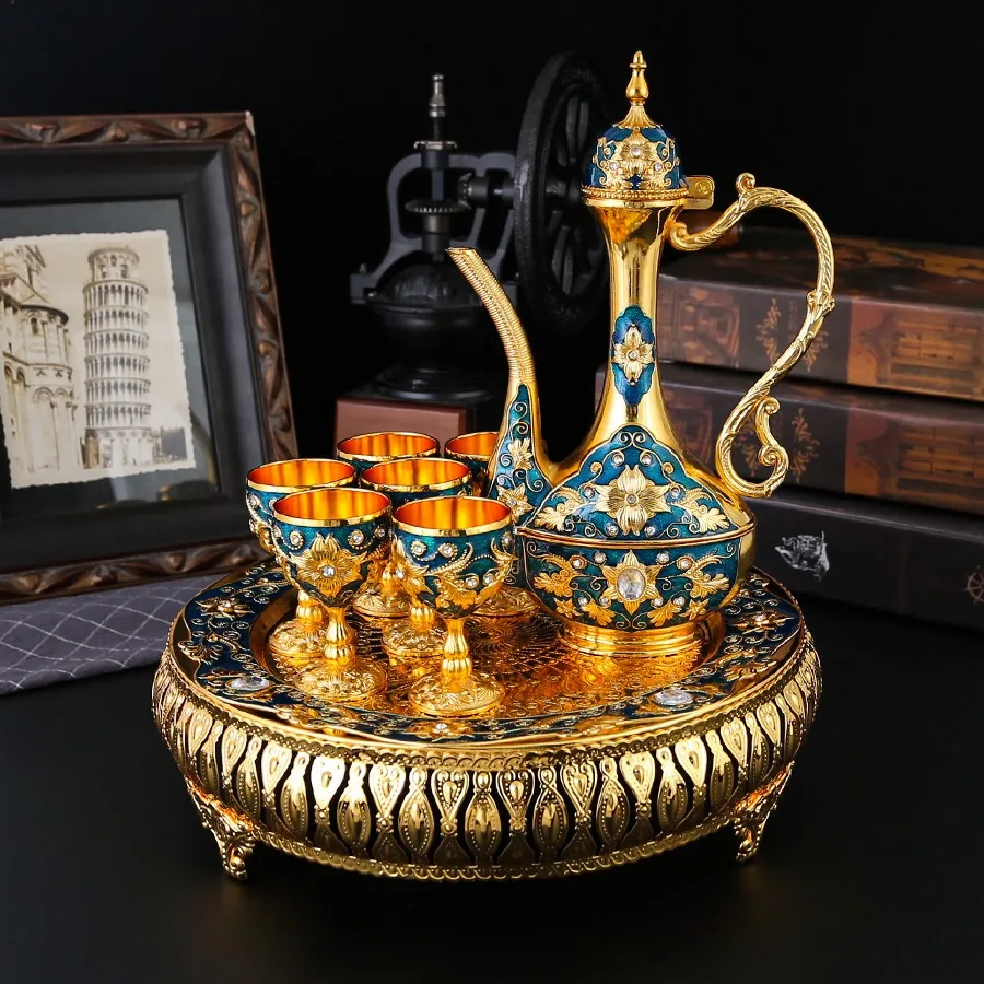 European Style Light Luxury Wine Set Palace Style Home Desktop Decoration, Retro Zinc Alloy Exquisite Wine Glass and Kettle Set
