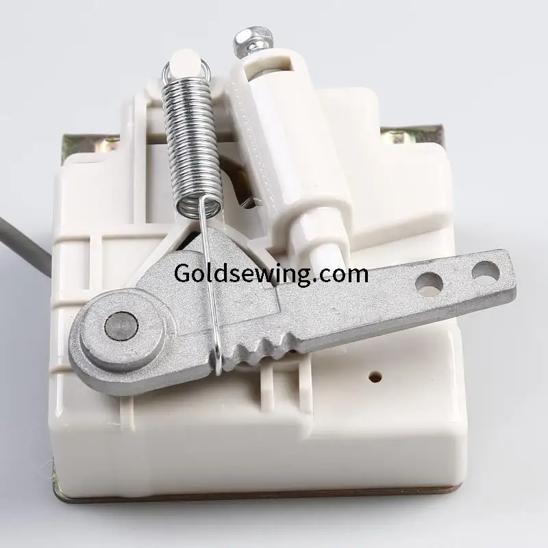 

1PCS New Original Pedal Foot Control Foot Speed Controller 5-Pins for Kansai All-in-One Industrial Sewing Machine Wholesale