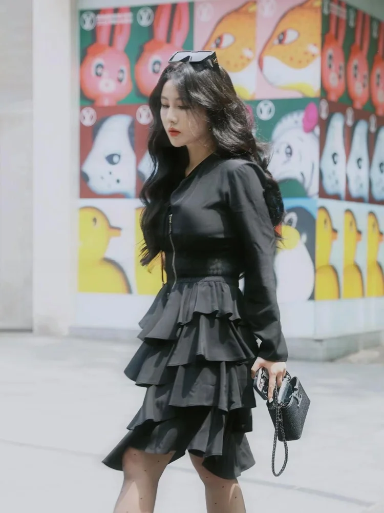 Vestido E Estilo Hepburn com Saia em Camadas, Cintura Alta, Manga Longa, Crimento Curto, Decote Redondo, Silhueta em A