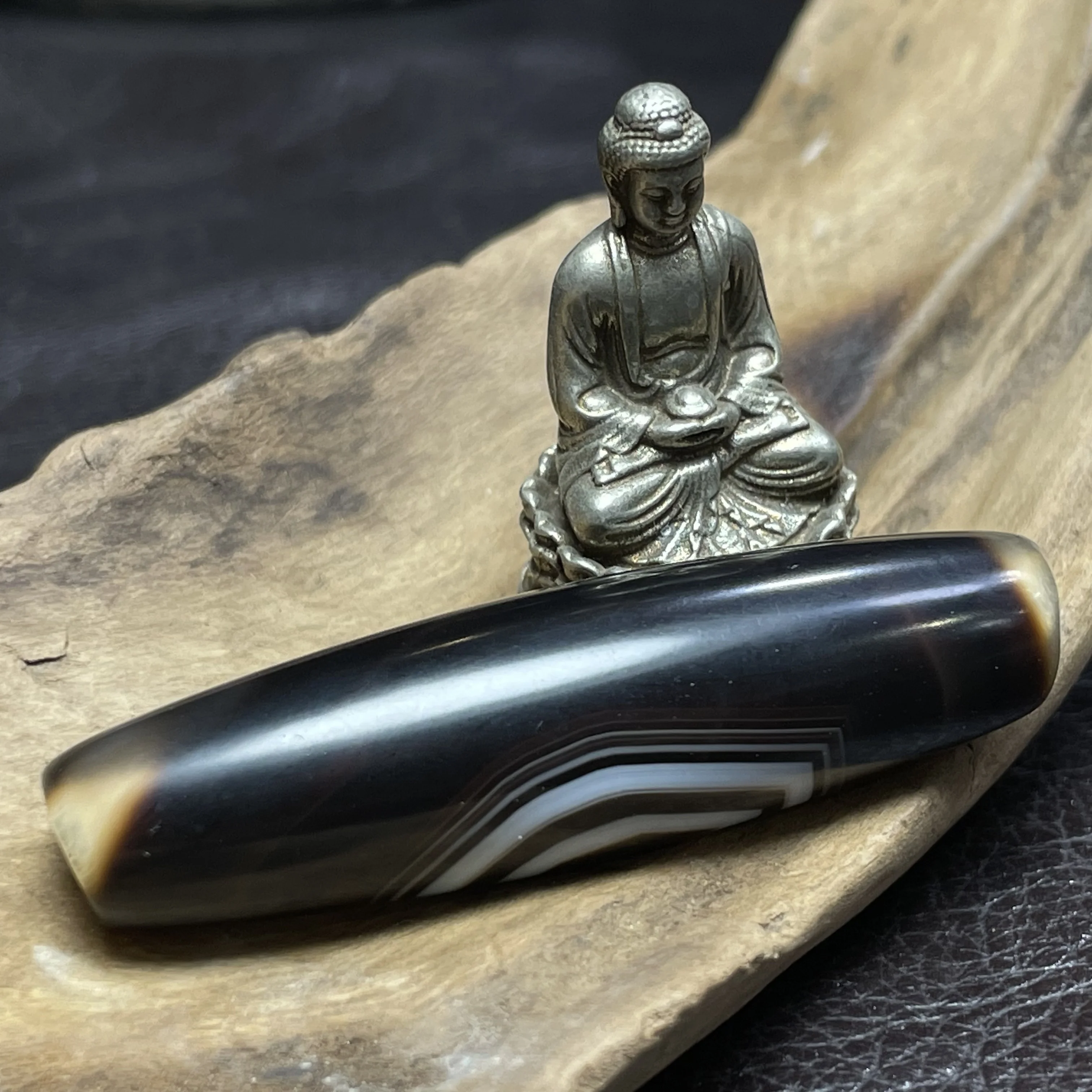 Tibetan agate wrapped silk black god of wealth, Buddha eye, dzi pendant necklace 13x50mm