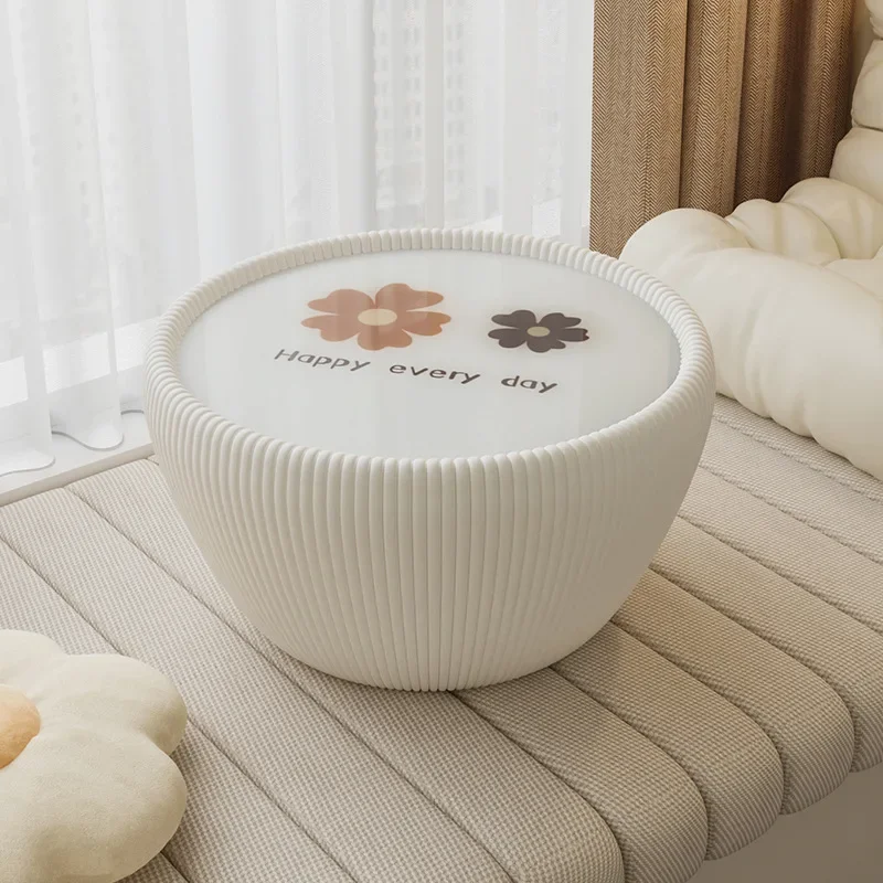 الرياح الكريمية، نافذة الخليج، طاولة القهوة، الشقة، الإقامة المنزلية، المنزل، غرفة النوم، الشرفة #2