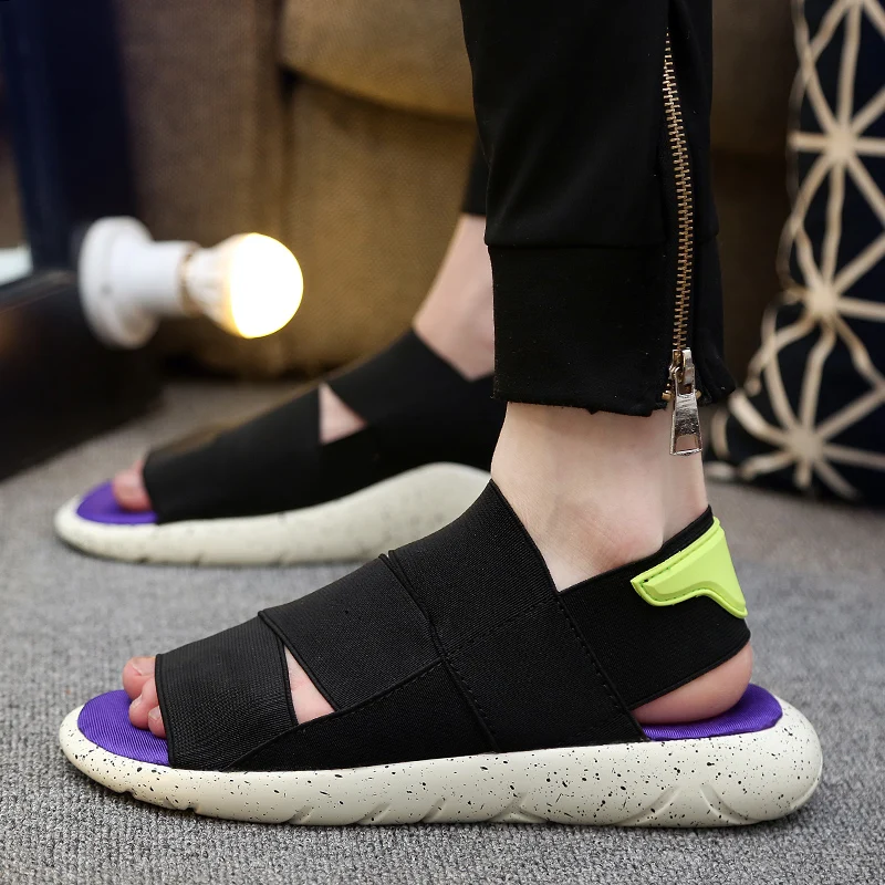 Men's Designer Sandals Fashionable Summer Beach Outdoor Sandals Women Flat Comfortable Light Casual Shoes Men Slip-On Slippers