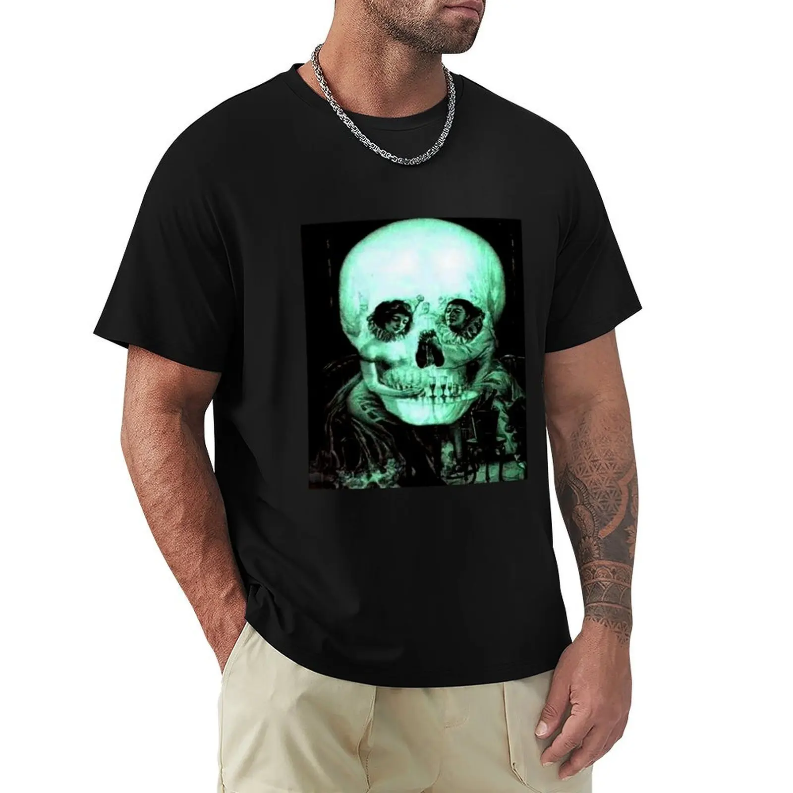 Skull optical illusion by Salvador Dali - Now step away from the computer T-Shirt man t shirt cotton high quality T-Shirt