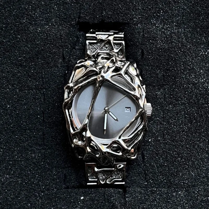 Stylish opposite sex vine watch alabaster style retro Y2K European American watches special-shaped advanced ins niche watches