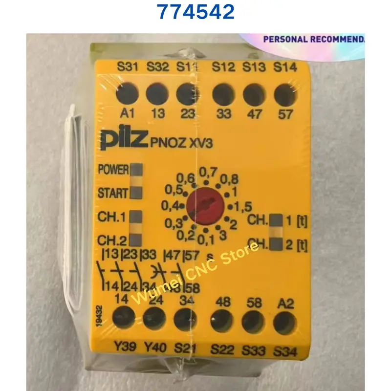

brand new PILZ relay PNOZ XV3 774542