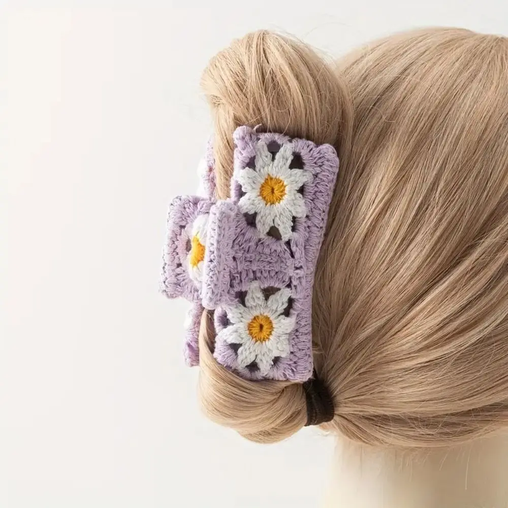 

Flower Floral Knitted Crab Clip Hollow Out Strawberry Embroidered Crochet Shark Clip Headwear Hair Accessories