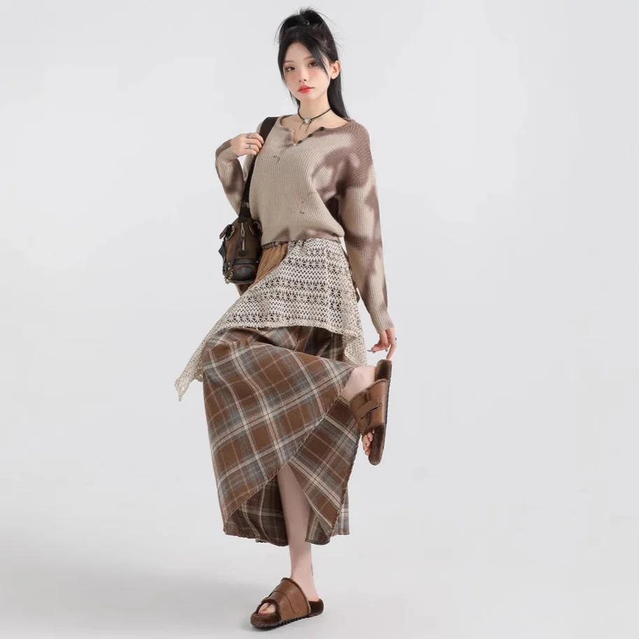 Casual Women's Set New Autumn and Winter Retro Sweater+ethnic Style Design Half Skirt Two-piece Set image 3