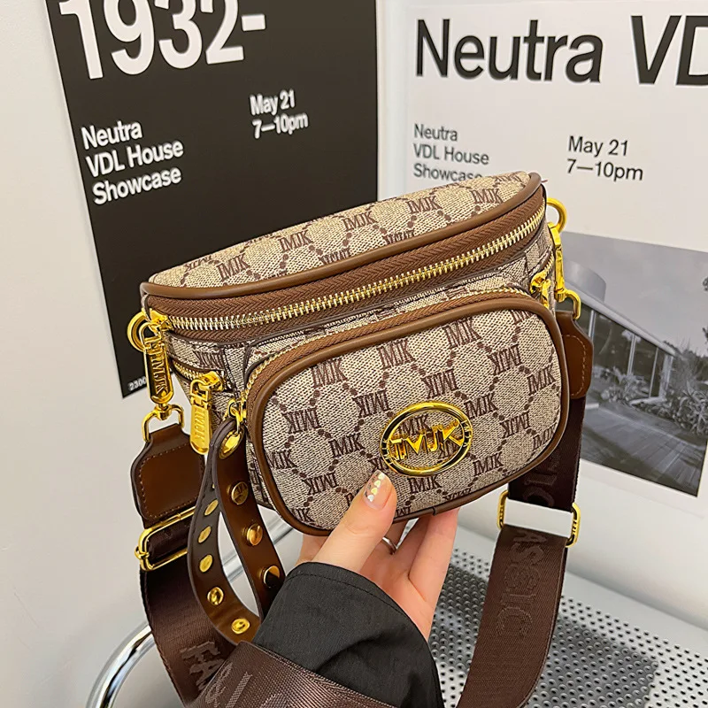 classic-vintage-monogram-waist-bag-trendy-versatile-crossbody-fanny-pack-with-wide-embroidered-strap-gold-logo