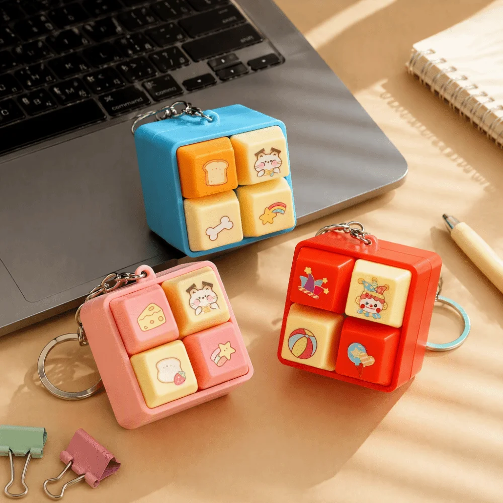 New 4 Button Keyboard Fidget Keychain Portable Glowing Clicker Pendant Sounding Relaxing Stress Relief Keyring Pass The Time