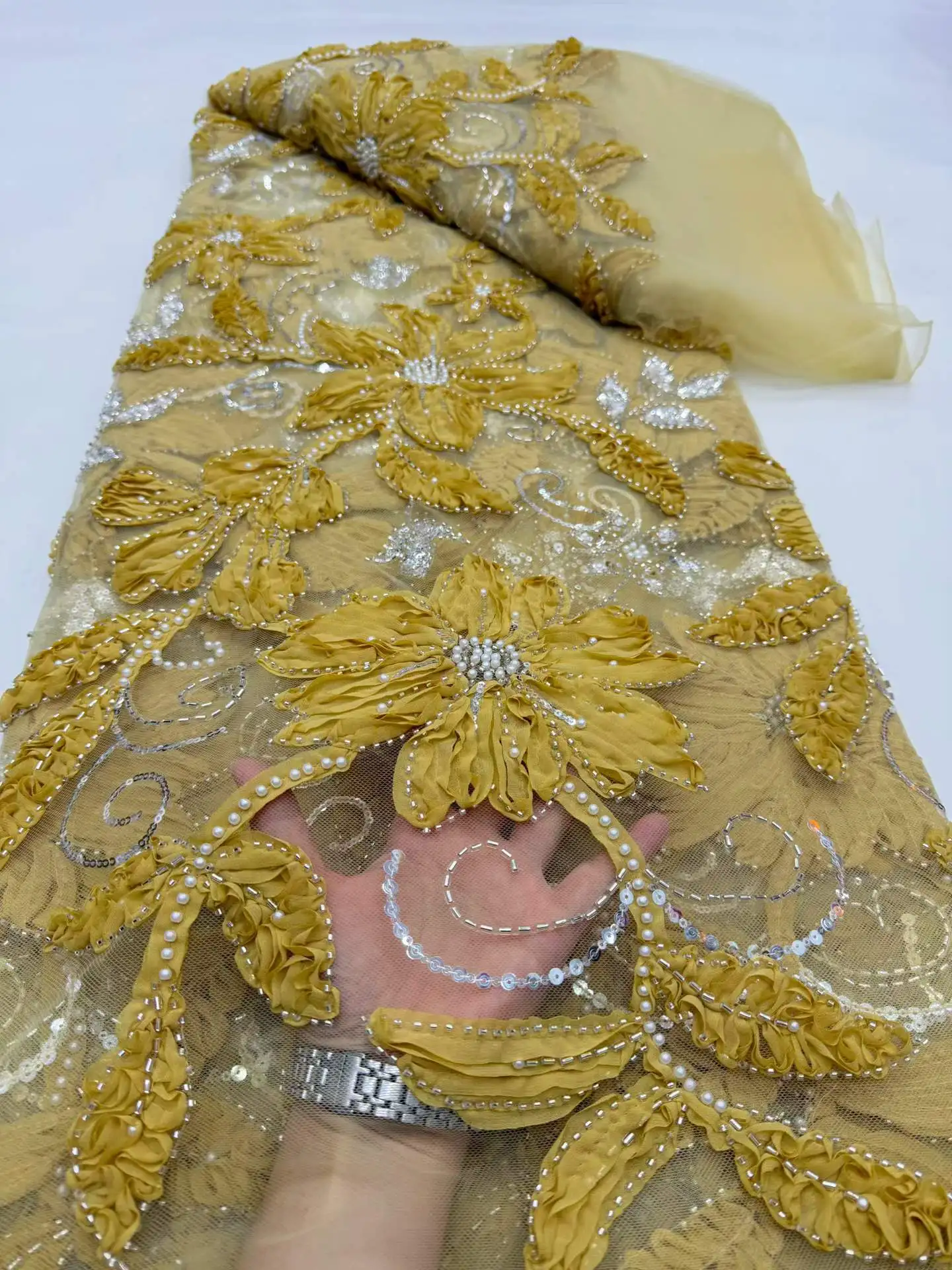 

2026 Premiu Nigerian Lace Fabric - Luxury Embroidered Guipure Tulle with Sequins for Wedding/Bridal Gowns African Design 5 Yards