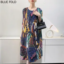 MIYAKE PLEATS Women's Printed Pleated Dress, Mid-length, Horizontal KK, Loose, Large Size Robe, Spring and Summer