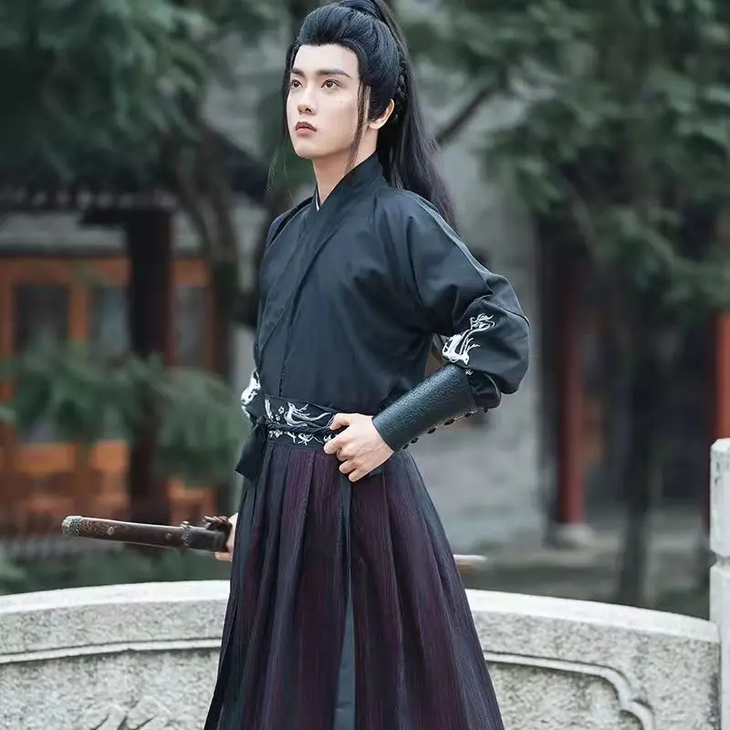 จีนโบราณเครื่องแต่งกาย Hanfu ชุดแบบดั้งเดิมคลาสสิกเสื้อผ้า Tang Dynasty ผู้ใหญ่ Swordsman Robe ผู้ชายฮาโลวีนเครื่องแต่งกาย