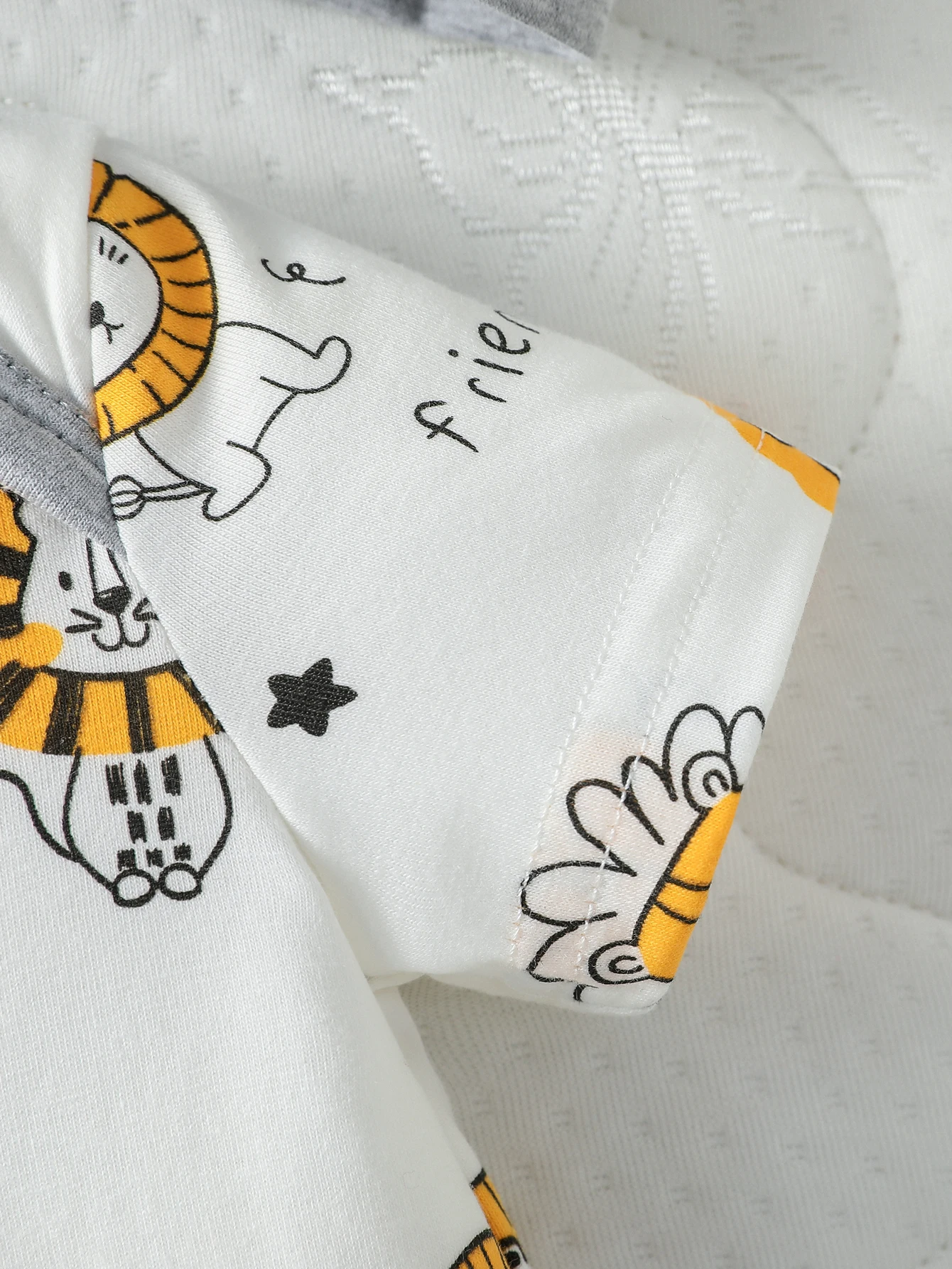 4Pcs Baby Boys Summer short Sleeve Cartoon Lion  Cute Daily Shorts Suit +Hat+Gloves+Bib