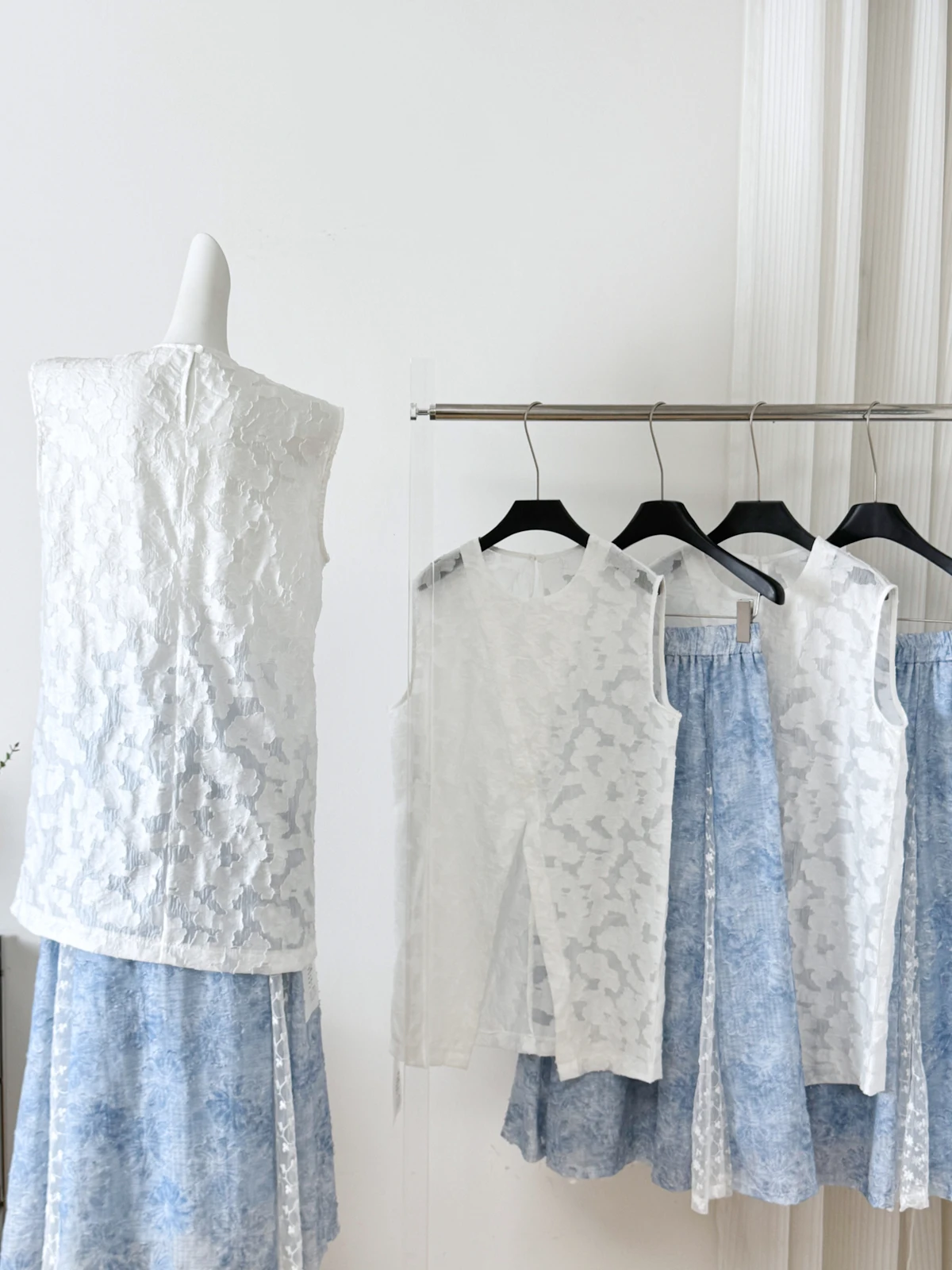 Шикарный комплект Agel Svel с кружевным топом и юбкой, женский комплект лета 2025 г., нежный комплект из двух предметов, модный круглый комплект Ne Overhead