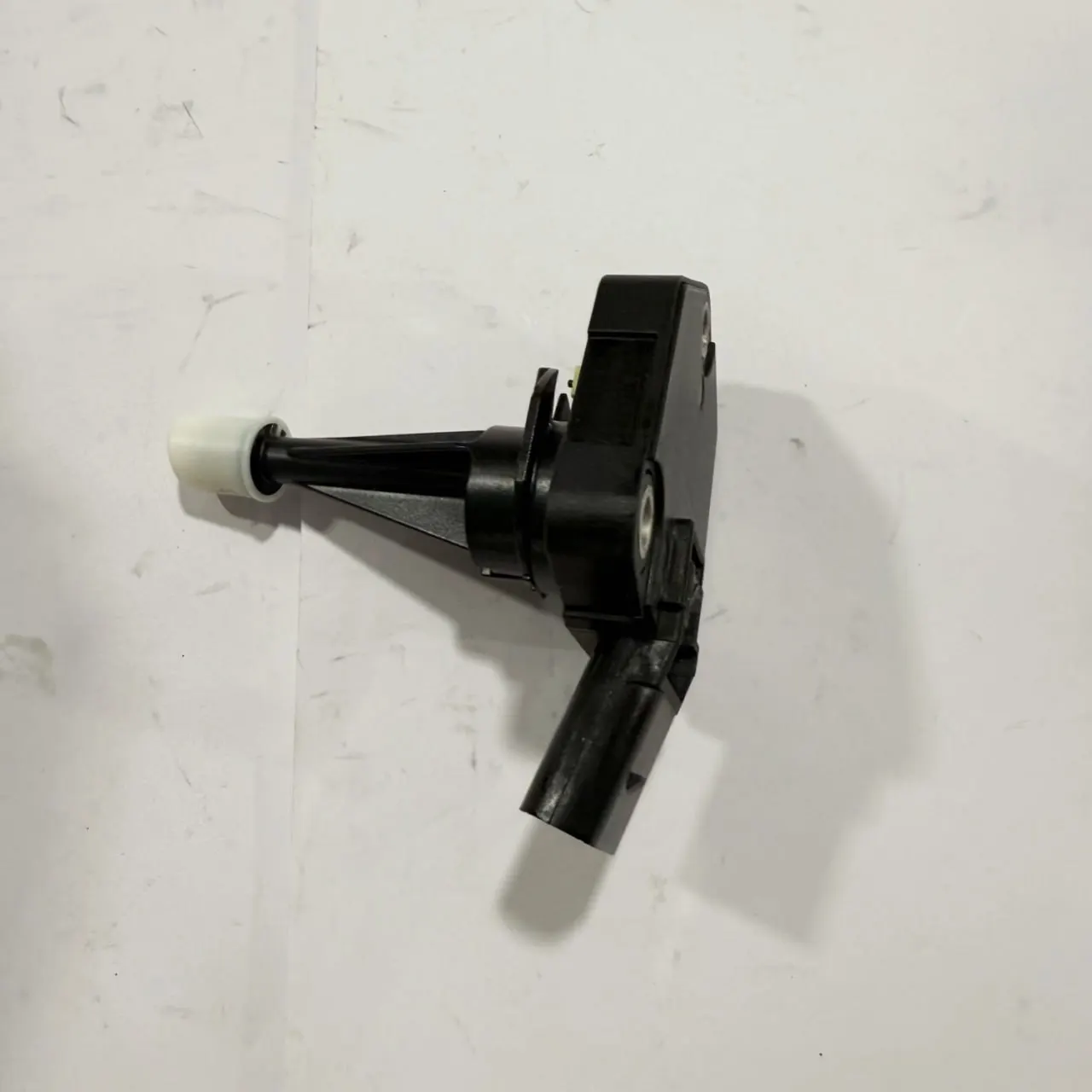 

03C907660S 03C907660R Auto Oil Level Sensor High Precision Engine System Replacement Spare Parts