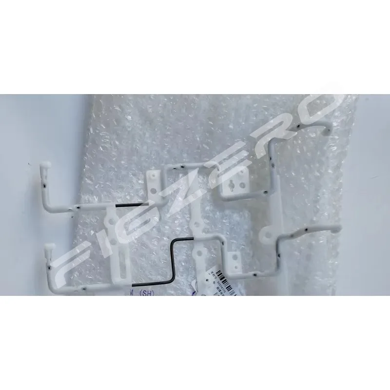 Genuine Front Seat Cushion Brackets Spring Pad Soft Bracket for Chevrolet Malibu 2016 2017 2018 2019 92274775