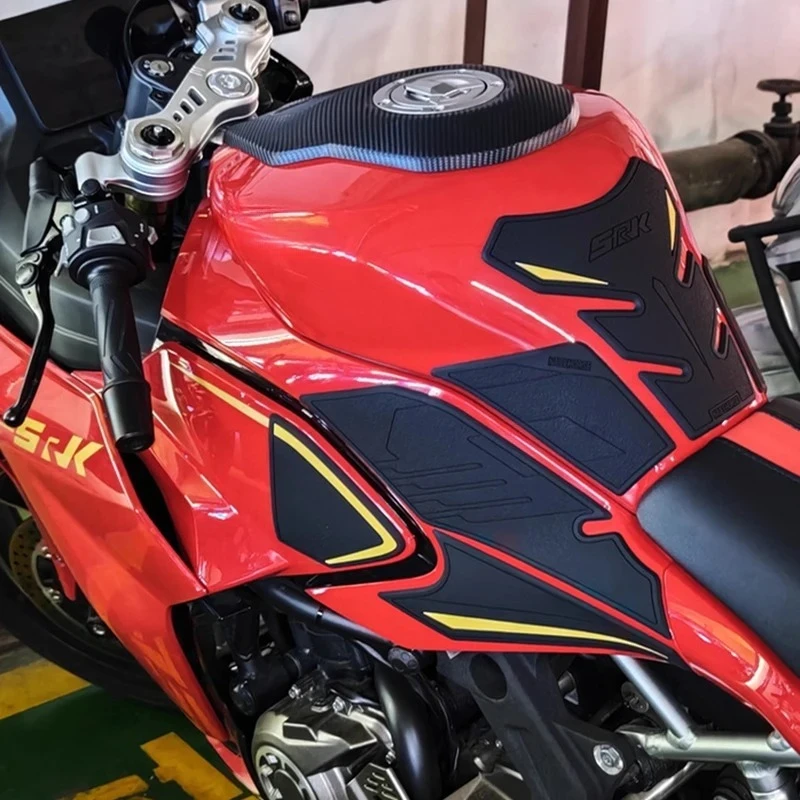 For QJMOTOR SRK421 SRK 421 GS Motorcycle Dedicated Anti-scratch Rubber Fuel Tank Pad Decorative Waterproof Protective Stickers