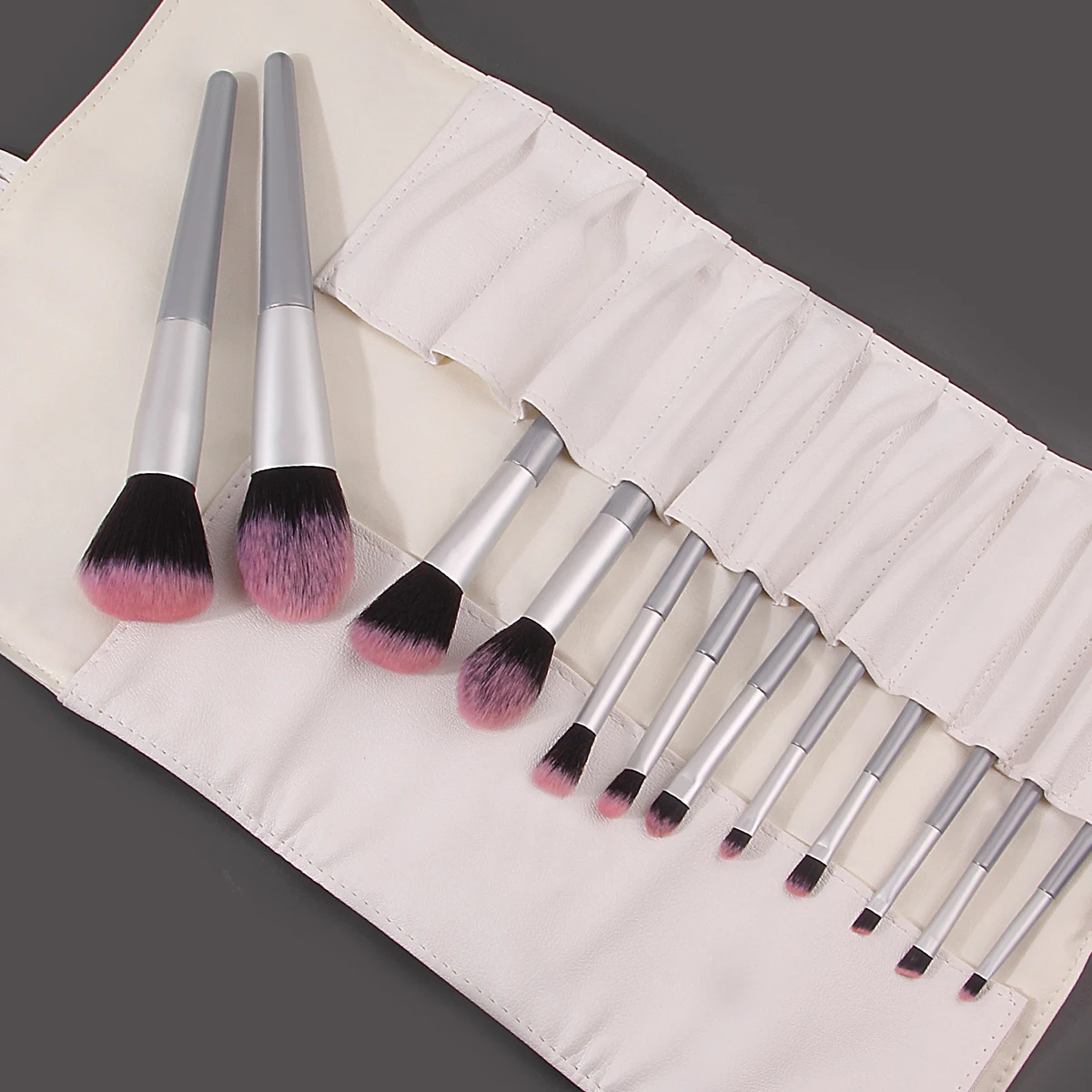 12PCS portable makeup packaging Ins-style makeup brush set, soft blush brush, eyeshadow brush, smuder brush,complete makeupbrush