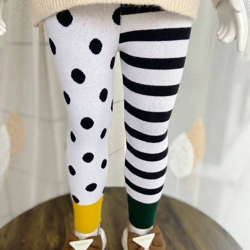 Children Baby Girl Outerwear Leggings Elastic Warmth Knitted and Stylish Girls Thick Autumn and Winter Yarn Nine Quarter Pants